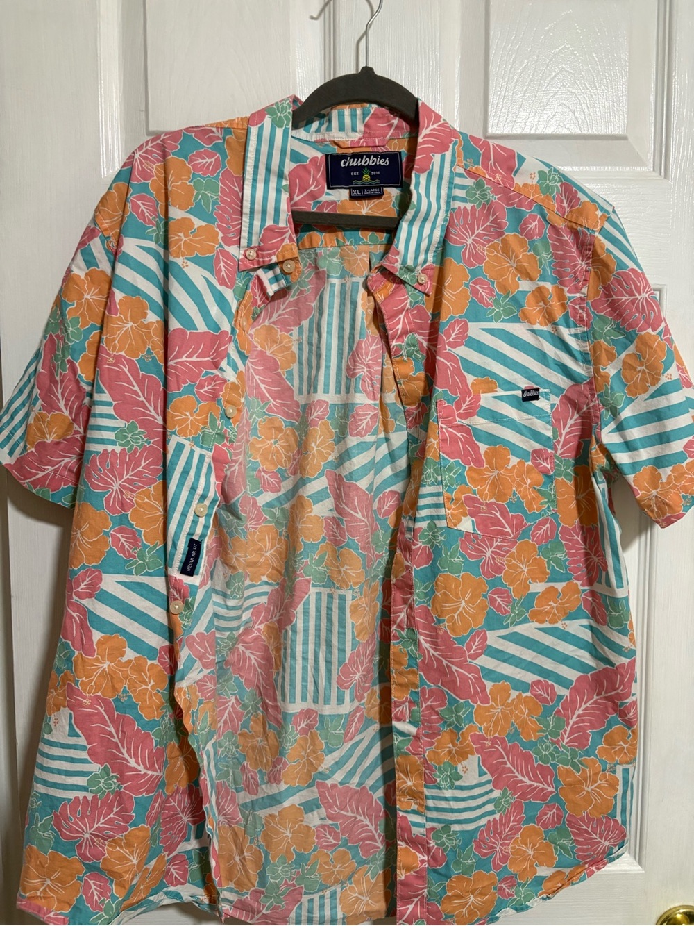 chubbies Tropical Floral Short-Sleeve Button-Up - Pink, Teal & Orange
